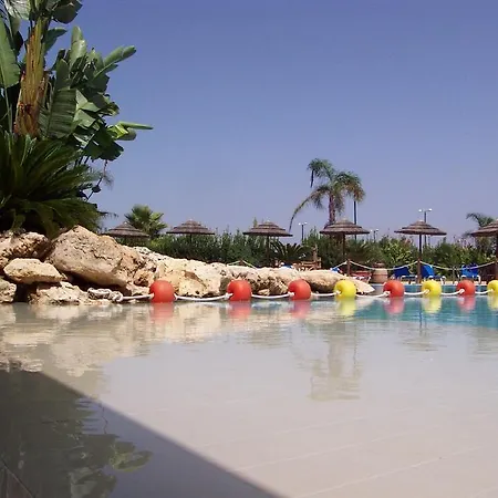 Village de vacances Villaggio Punta Grossa 4*